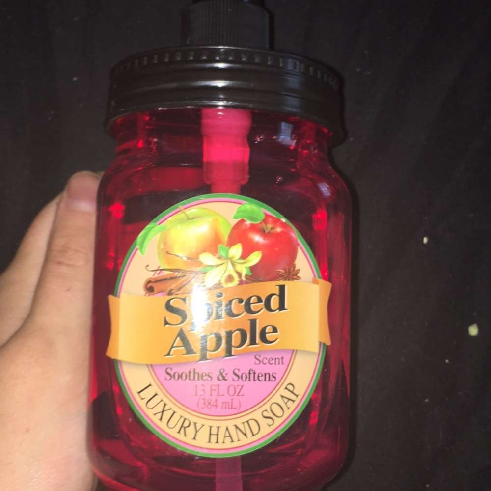 Skin care - Picture 2 of 10